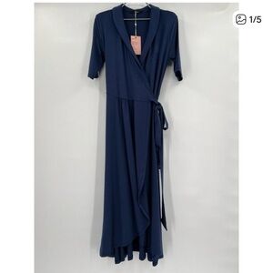 Quince tencel Navy Wrap Dress, NWT medium